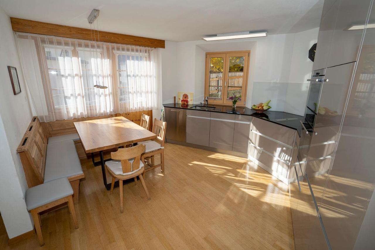 Chasa Nogler - Ferienwohnung Ramosch Ngoại thất bức ảnh